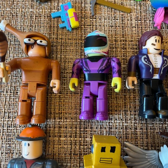 Roblox Figures & Misc Pieces * LOT * Figurines * EUC * Poseable - Picture 5 of 9